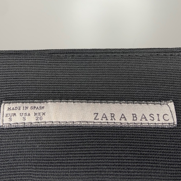Zara Pencil Skirt - Picture 3 of 4
